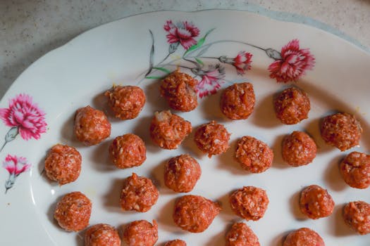 Domácí Švédské Köttbullar: Recept na Oblíbené Masové Kuličky
